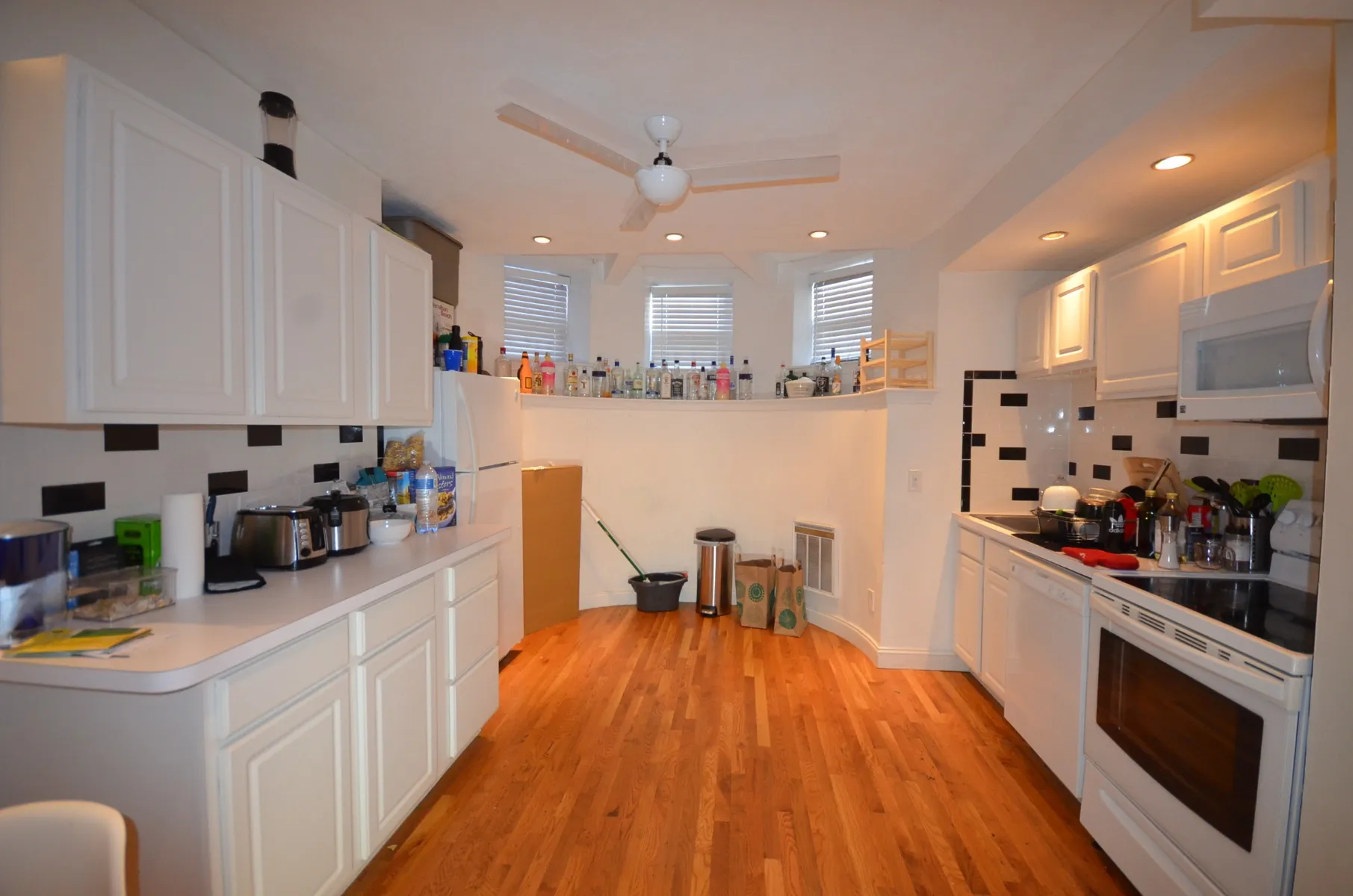 57 Westland Ave, Fenway