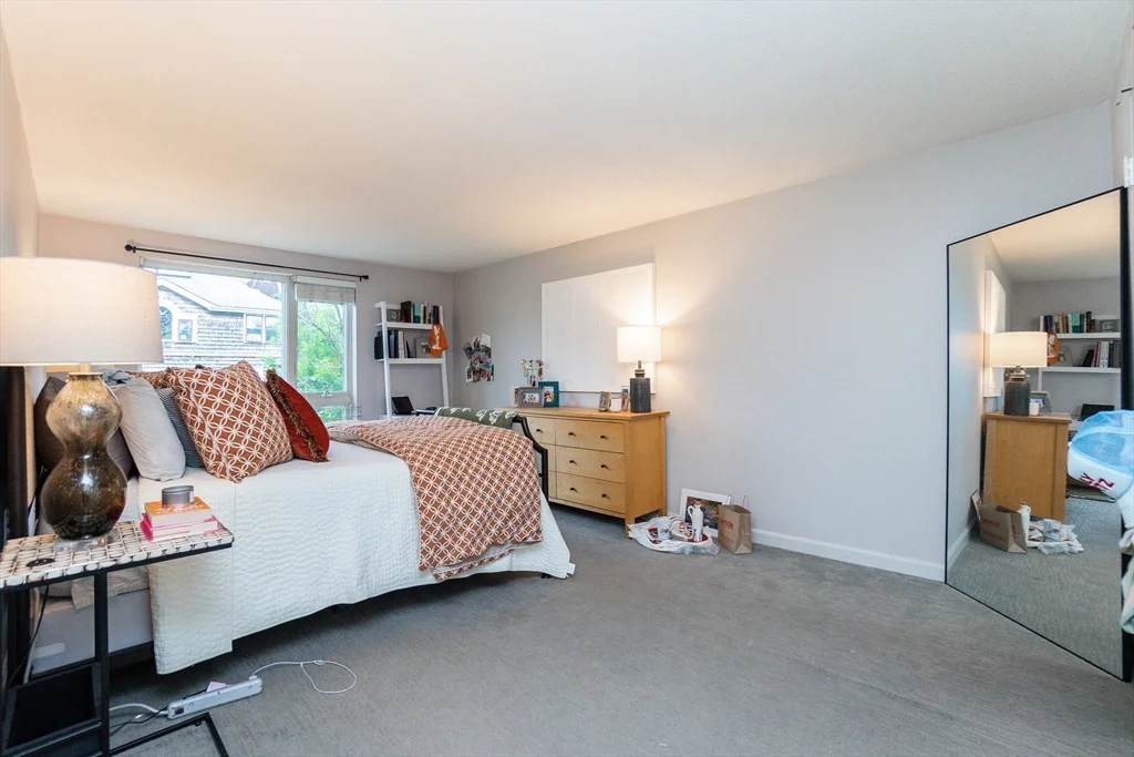 66 Winchester St, Coolidge Corner