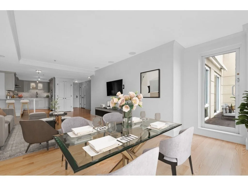 75-83 Cambridge Pkwy, East Cambridge