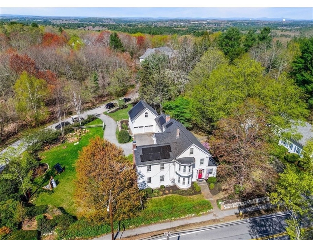 6 Depot St, Westford