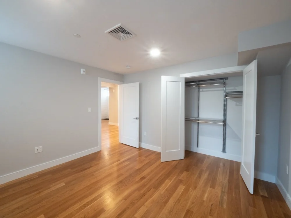 78 Gibbs St, Coolidge Corner