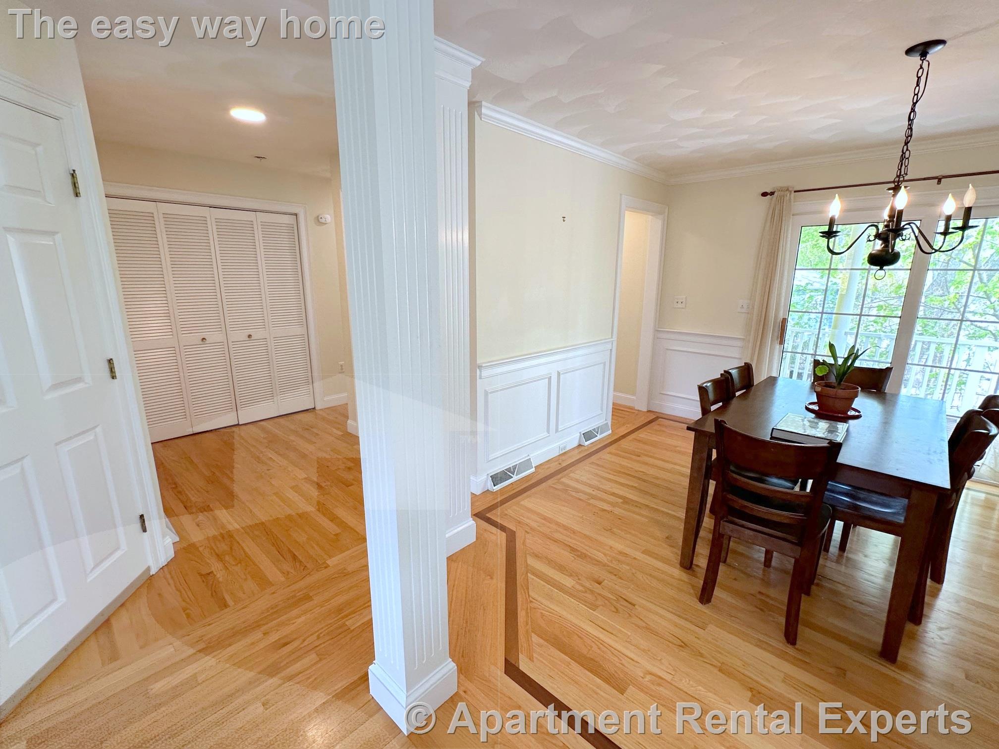 6 Farmers Circle, Arlington Center