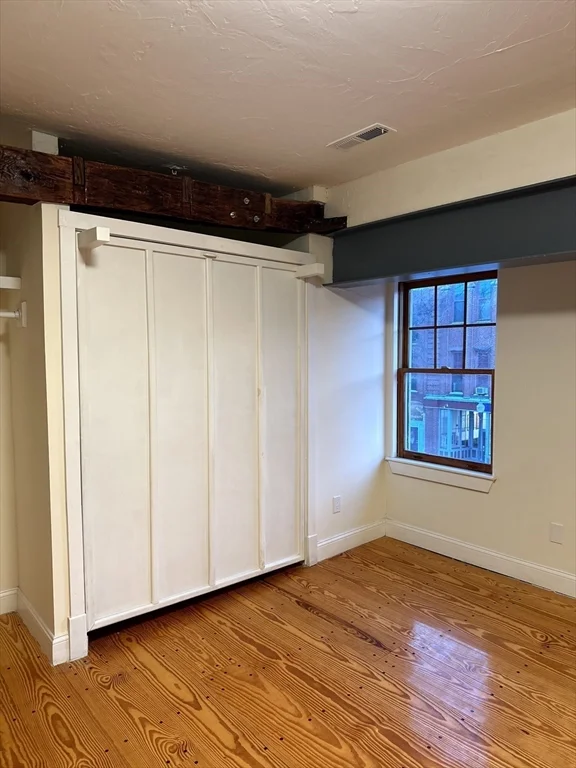 300 Main St, Southbridge