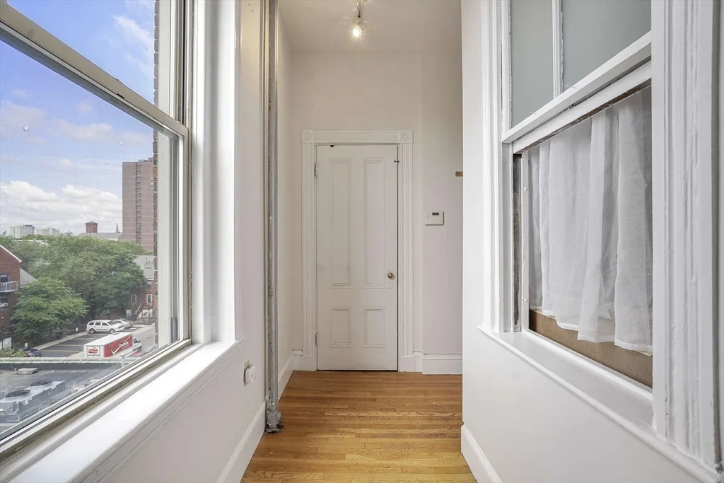 1411 Washington St, South End