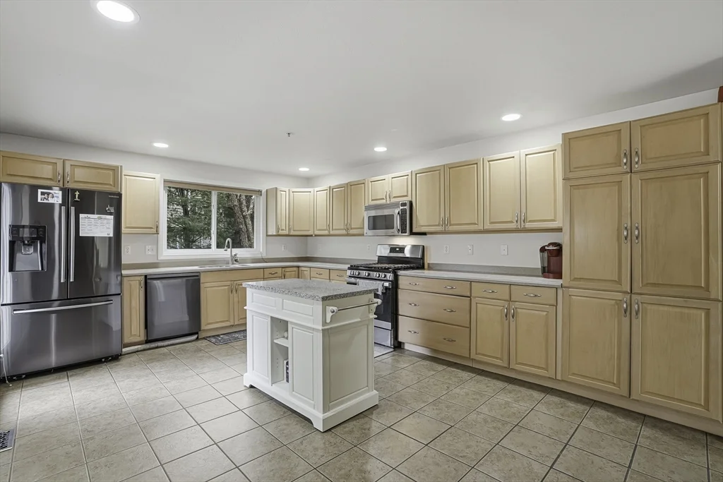 153 America Blvd, Ashland