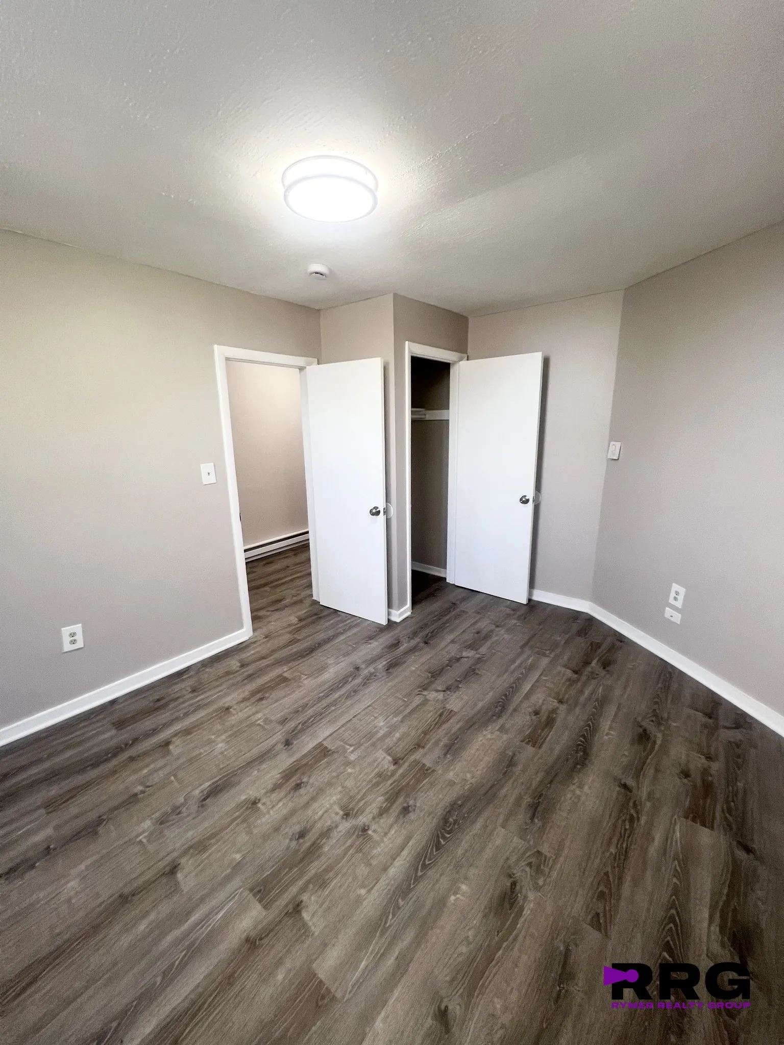 3 Sunderland St, Roxbury