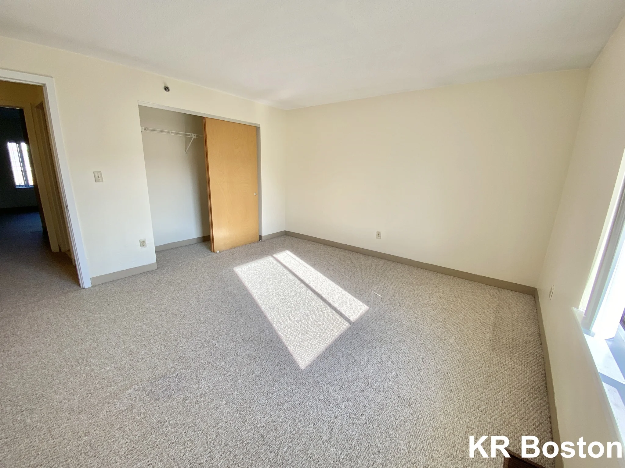 148 North Beacon St, Brighton