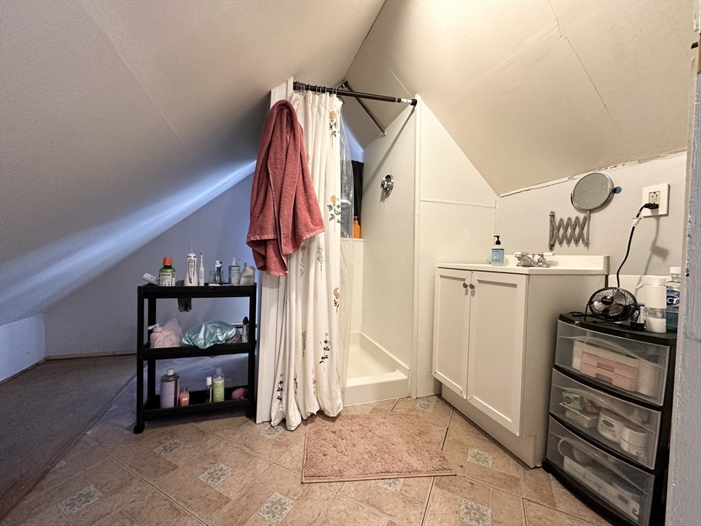 65A Gardner St, Allston