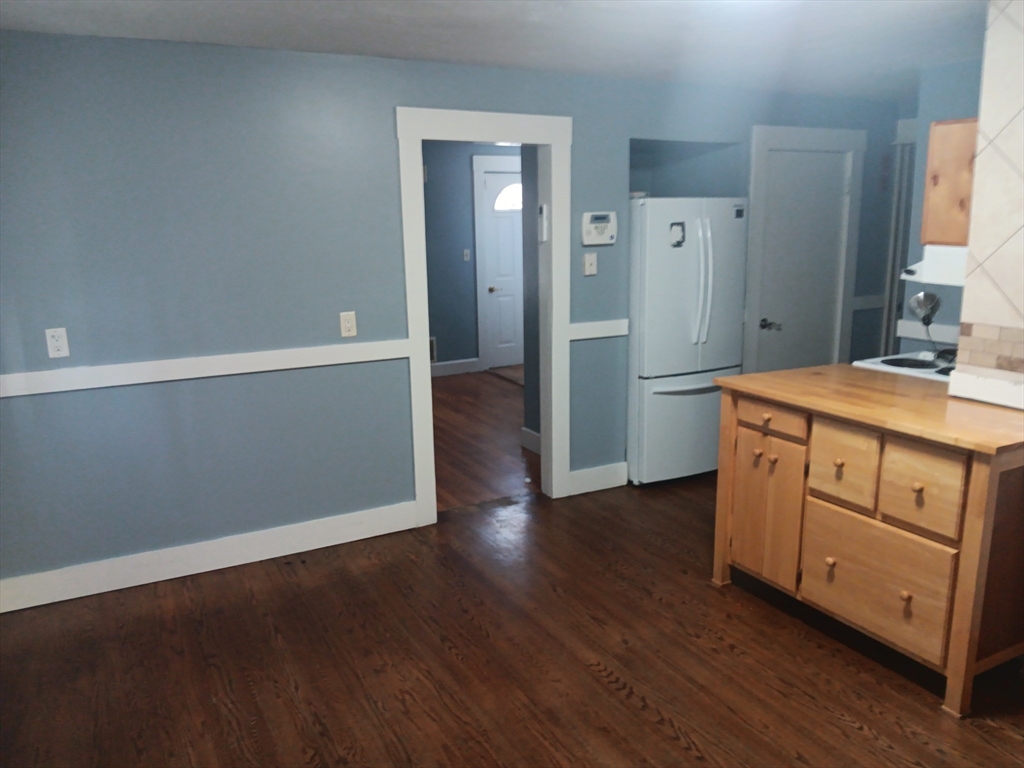 6 Taylor Ct, Worcester