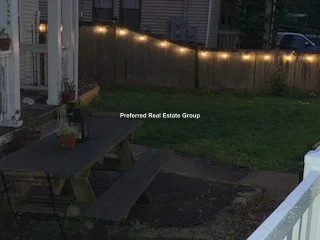 17 Round Hill, Jamaica Plain