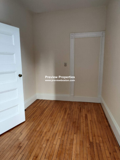 2W Ware St, Mid Cambridge