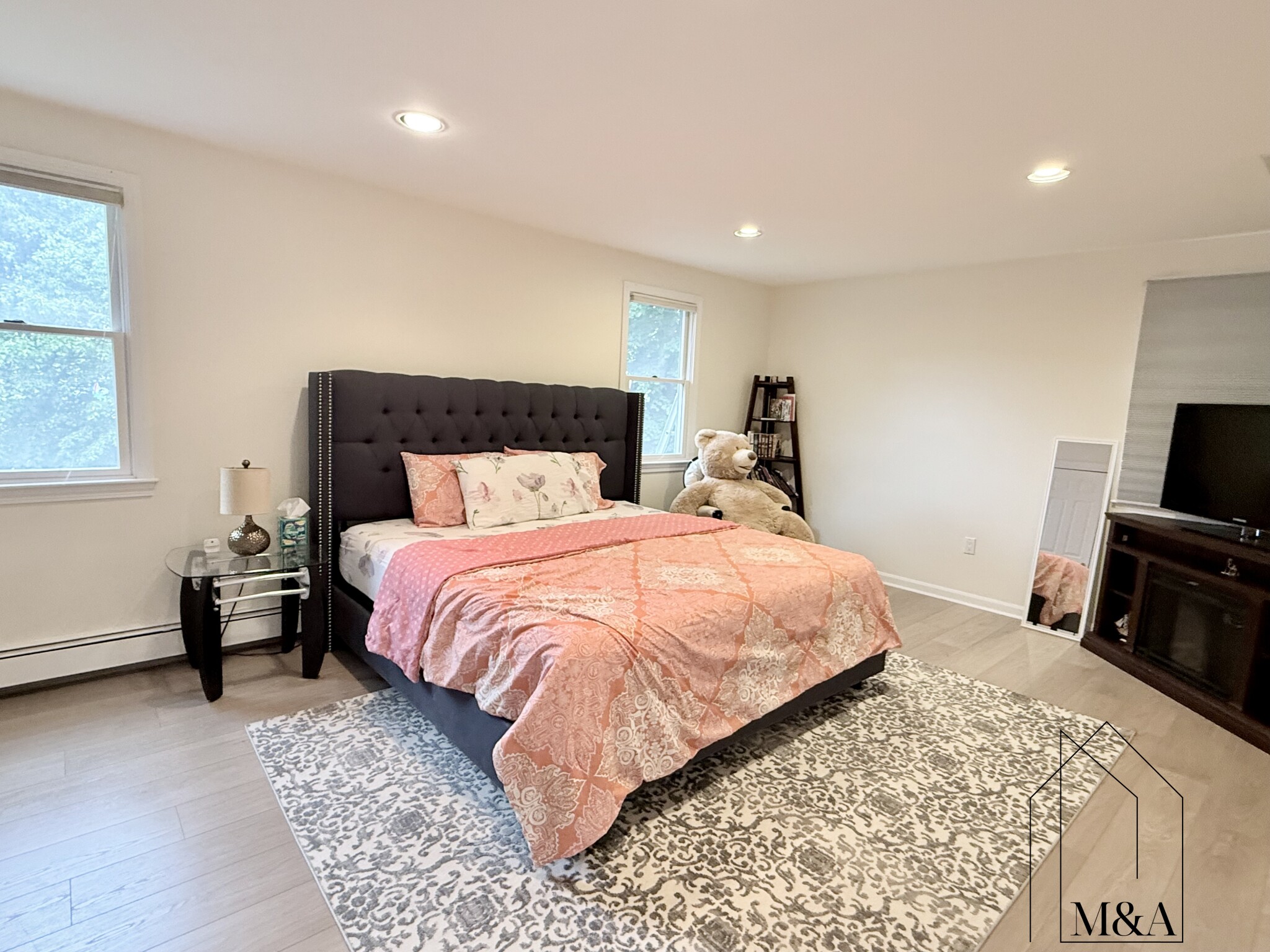 16 Avery Path, Oak Hill