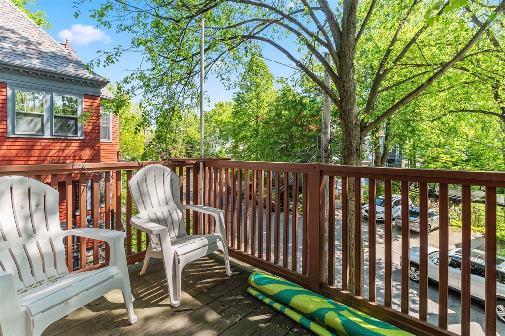 40 Perry St, Central Village