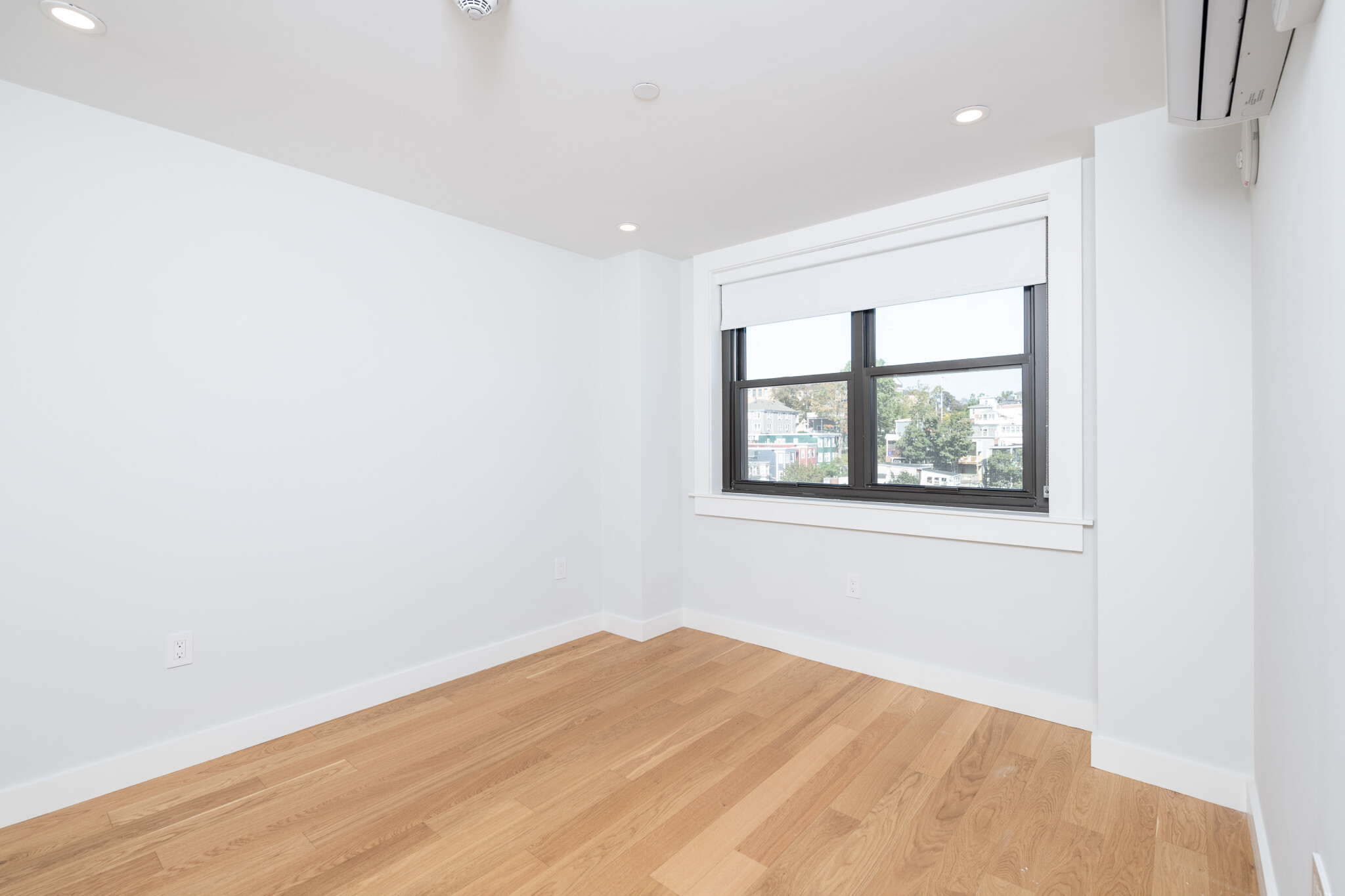 1410 Columbia Rd, South Boston