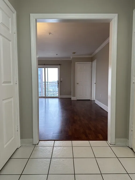 86 E Howard St, Quincy