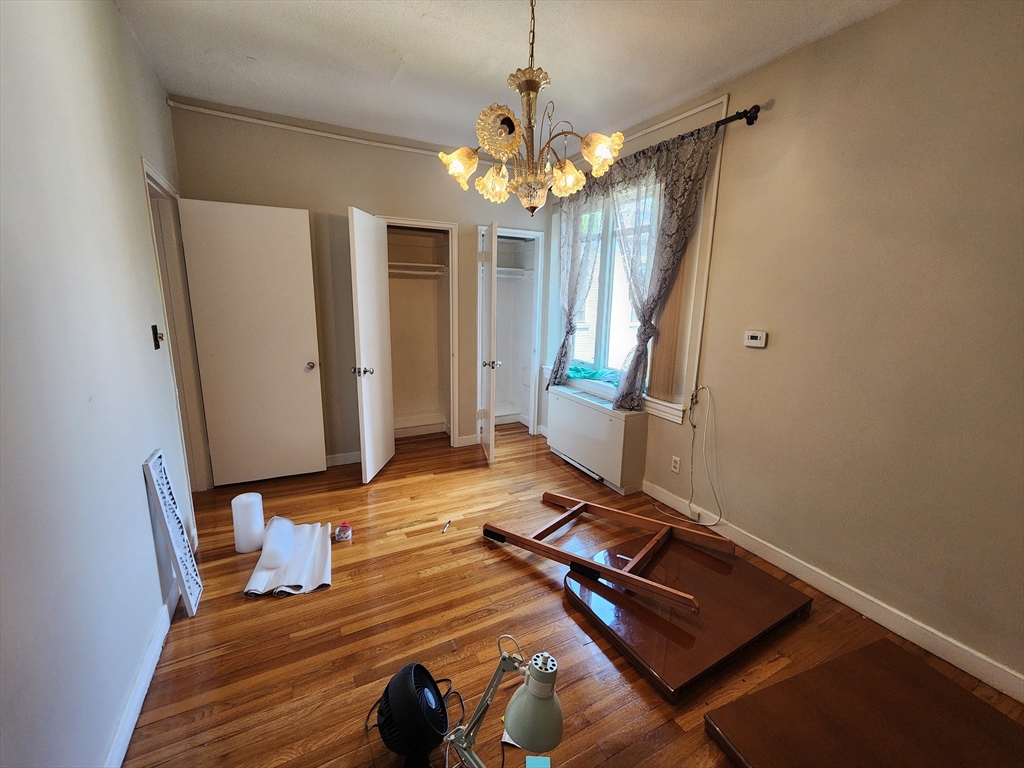 573 Washington St, Brookline