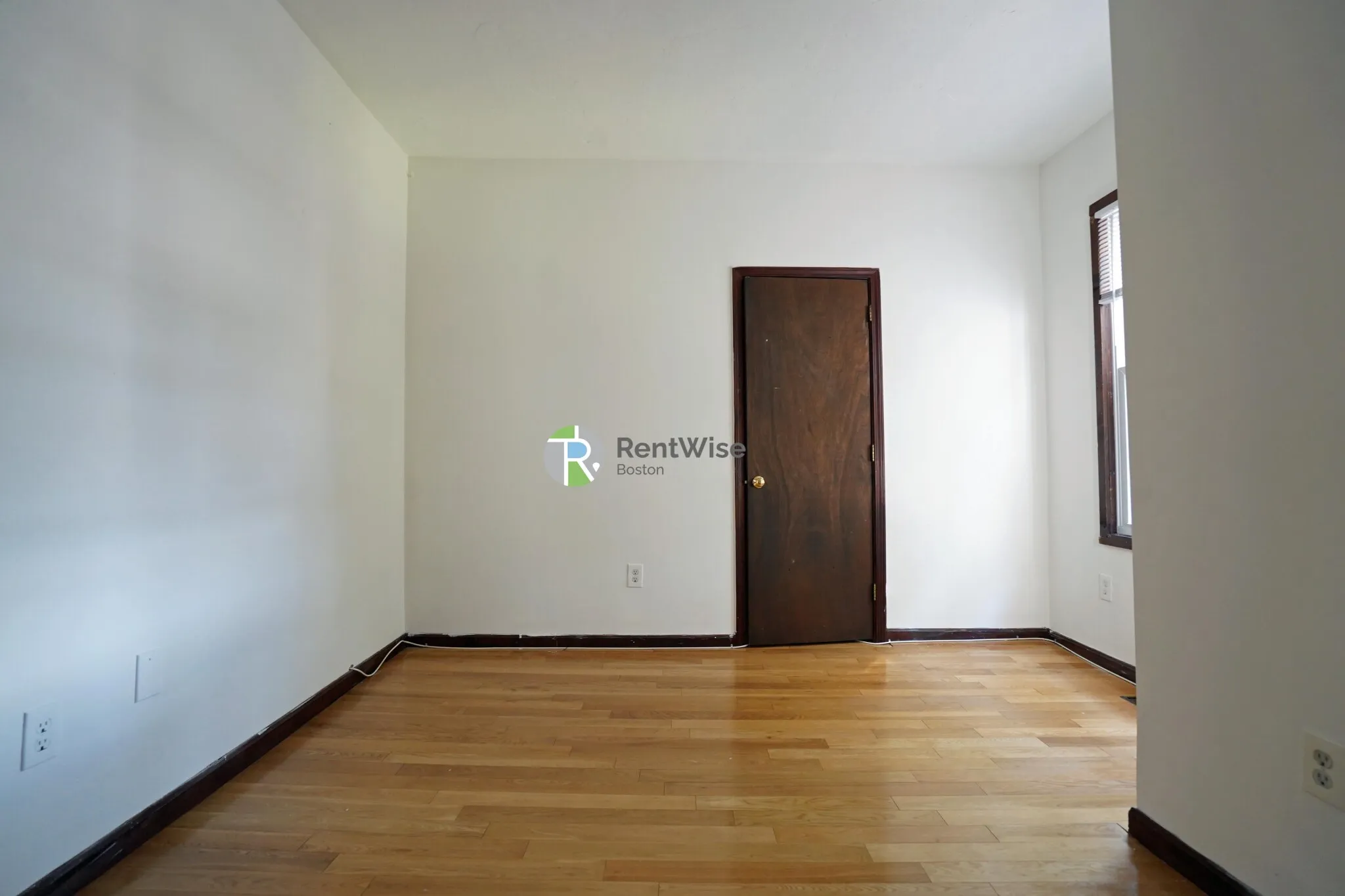 89 Sheridan St, Jamaica Plain