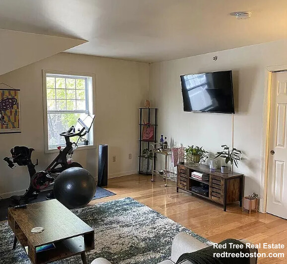 36A Raymond St, Allston