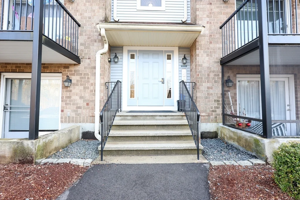 610 S Franklin St, Holbrook