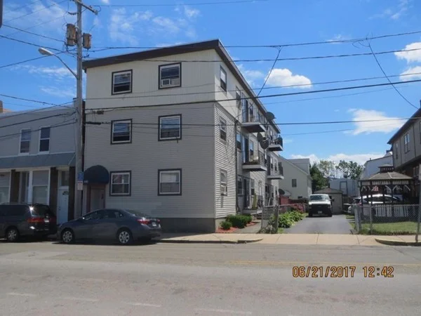 541 Revere St, Revere