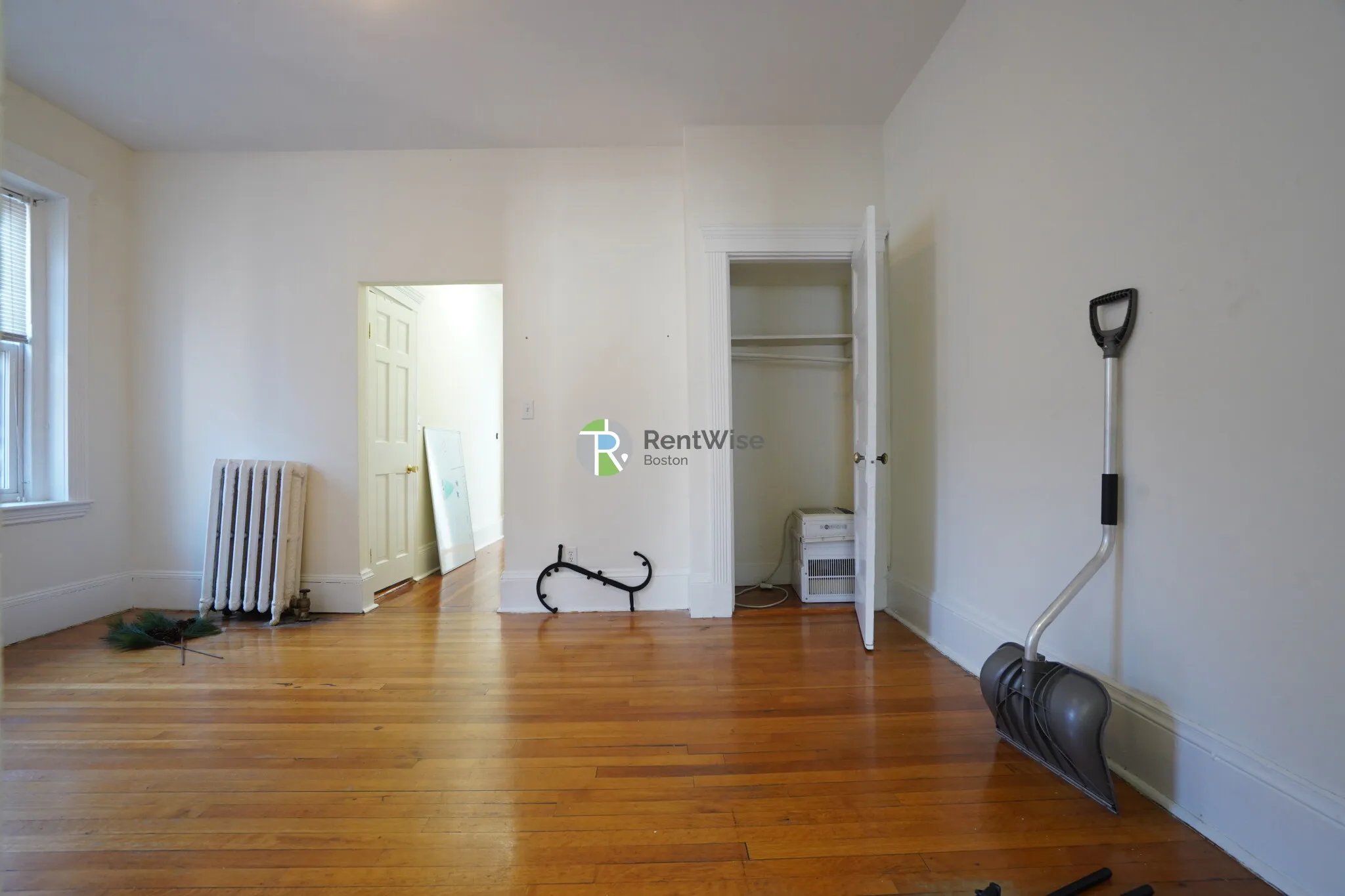 65 Brighton Ave, Allston