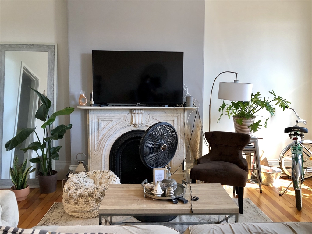 701 Massachusetts Ave, South End