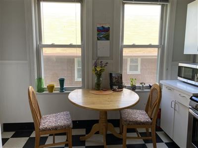 15 Farragut Ave, West Somerville