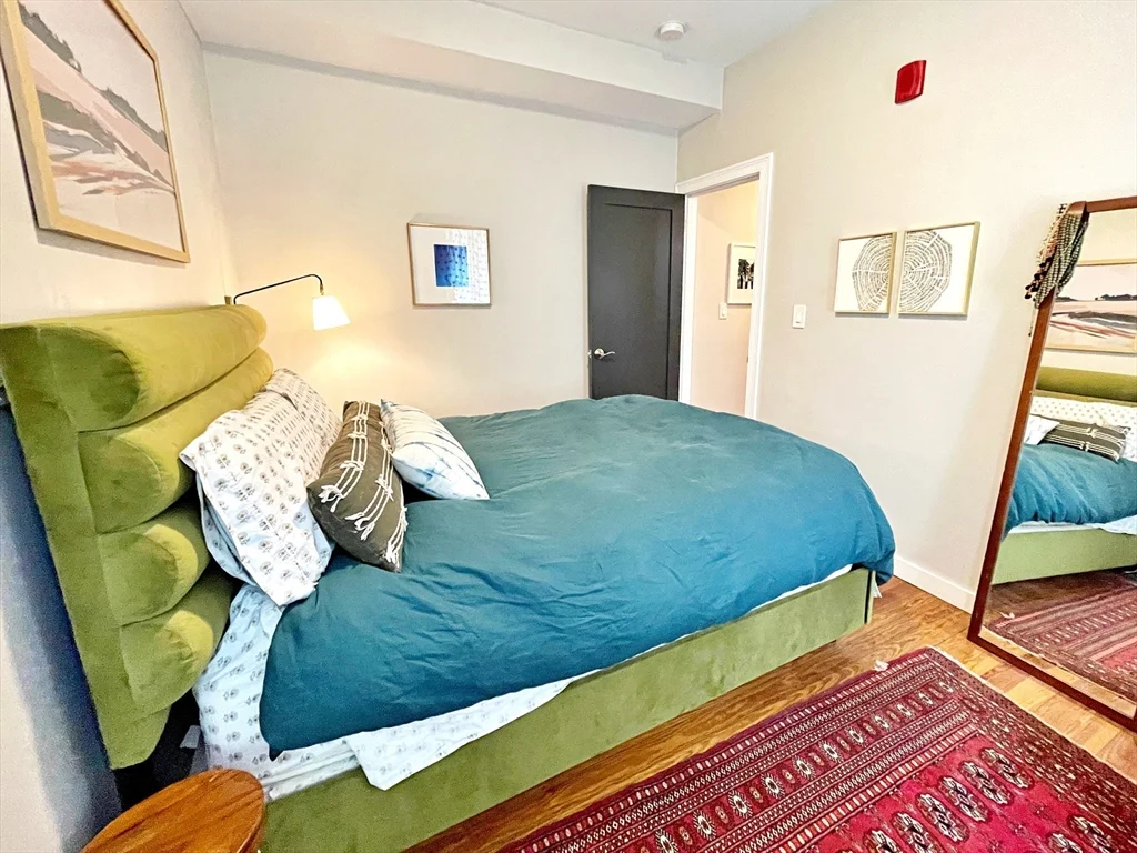 64 Frankfort St, East Boston