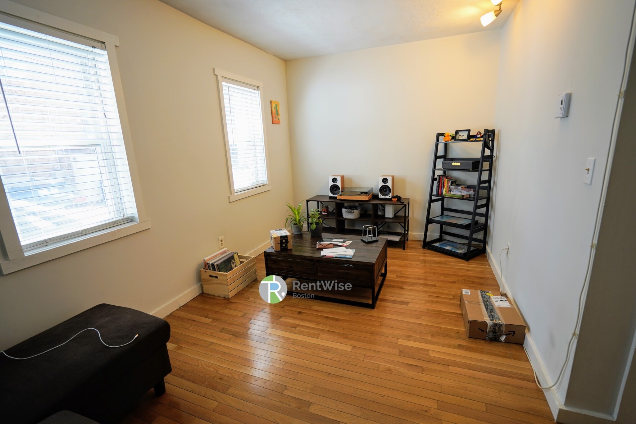 4 Schrepel Pl, South Boston