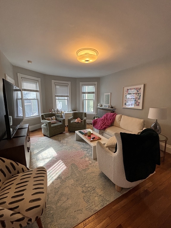 777 E 4th, South Boston