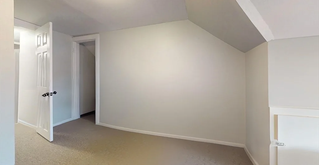 34 Saranac, Dorchester