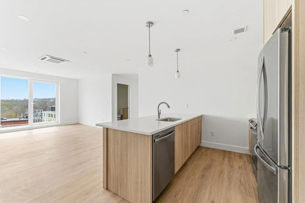 1035 Commonwealth Ave, Allston