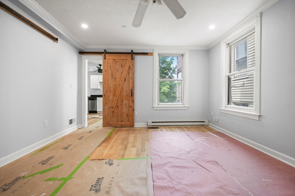 71 Old Harbor St, South Boston