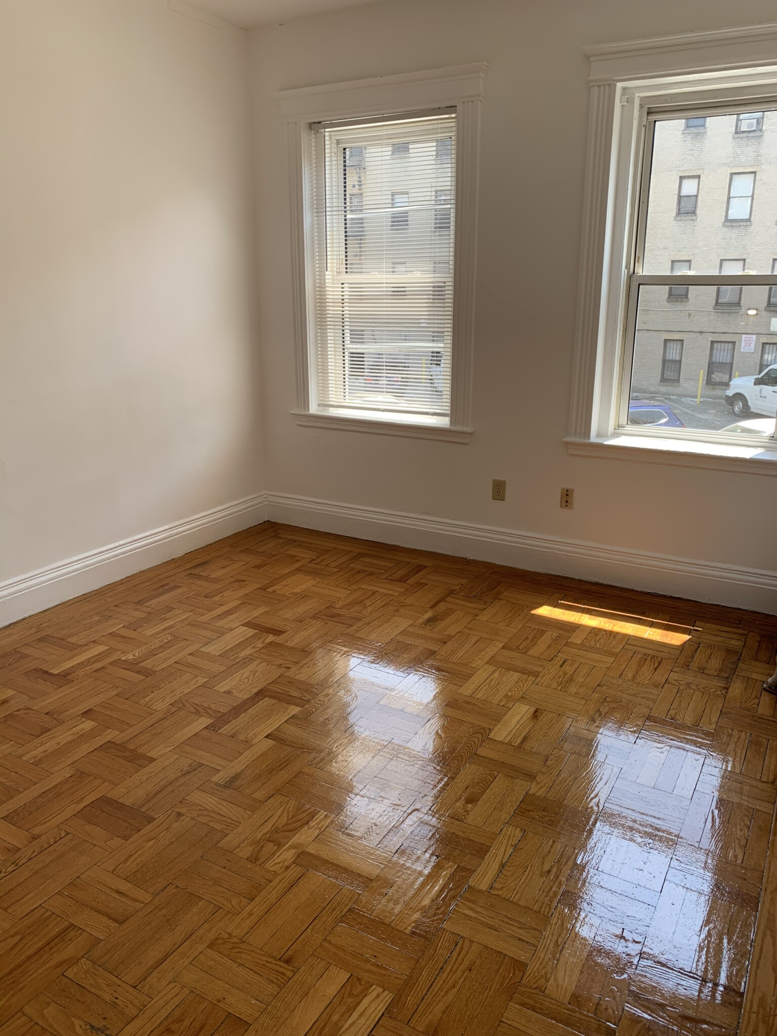 28 Queensberry St, Fenway