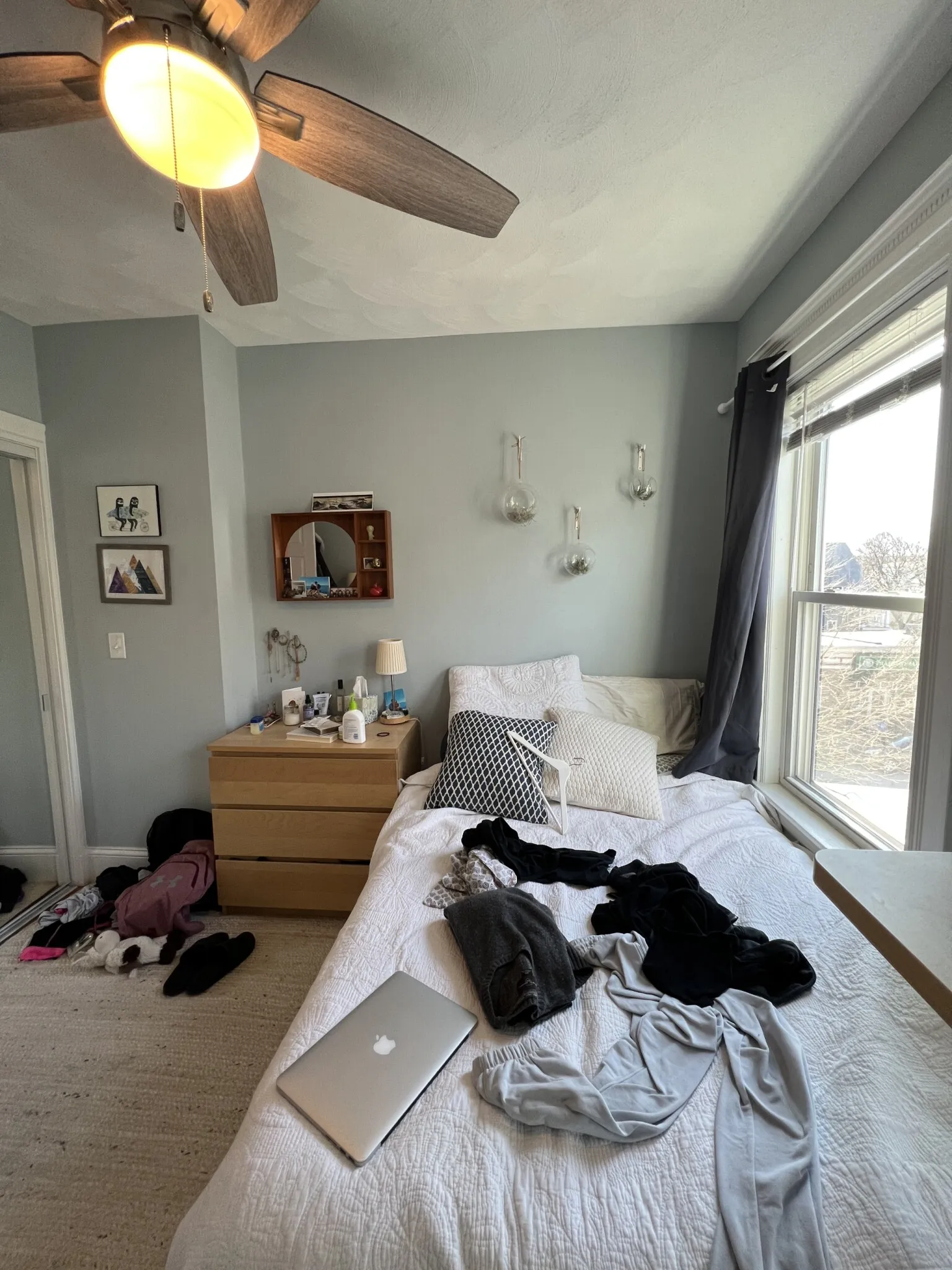 305 Highland Ave, Powder House Square