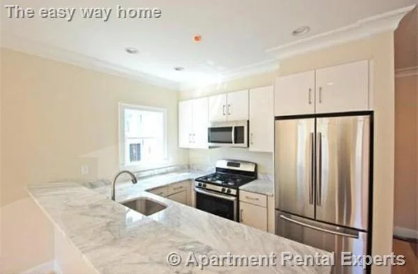 11 Sheridan St, Porter Square