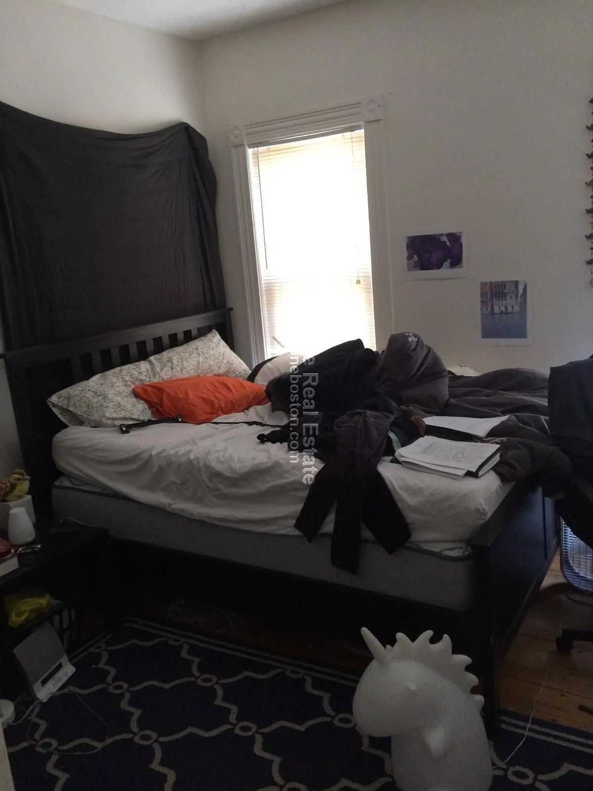 55 Hillside St, Mission Hill