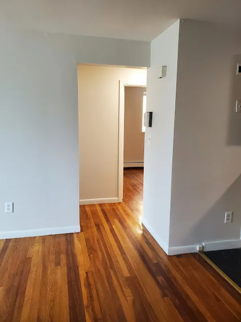 580 Cummins Hwy, Mattapan