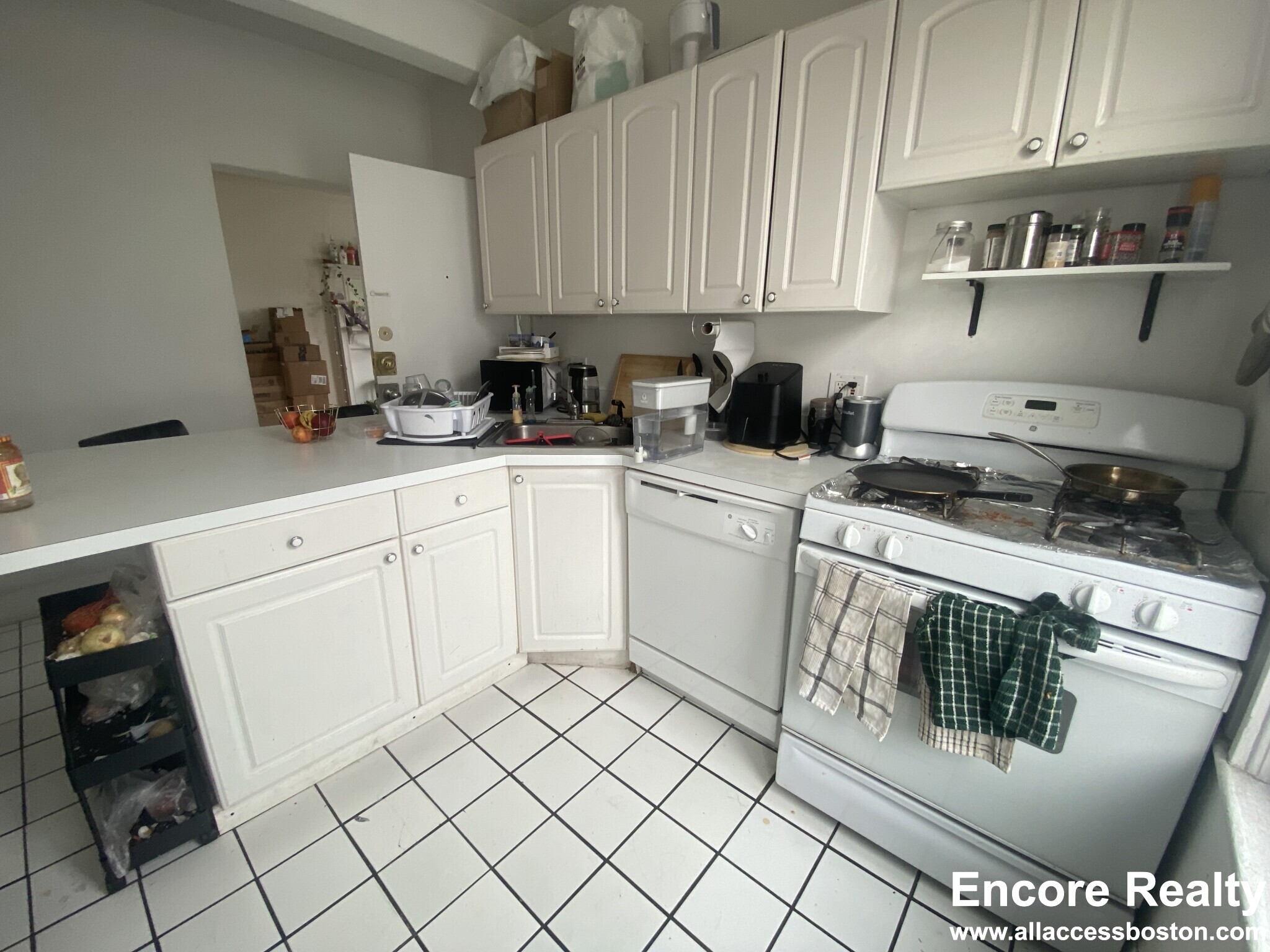 530 Cambridge St, Brighton