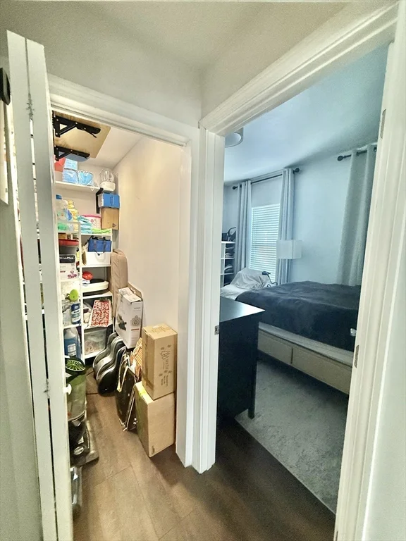 13 Schuyler St, Roxbury