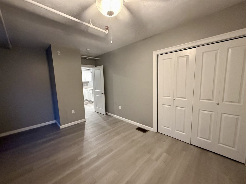 10 Leyden St, Downtown