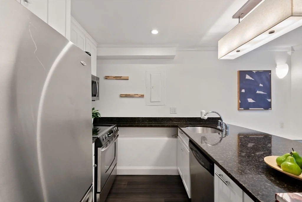 11 Appleton, South End