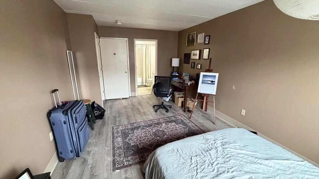 3 Douglass Park, South End