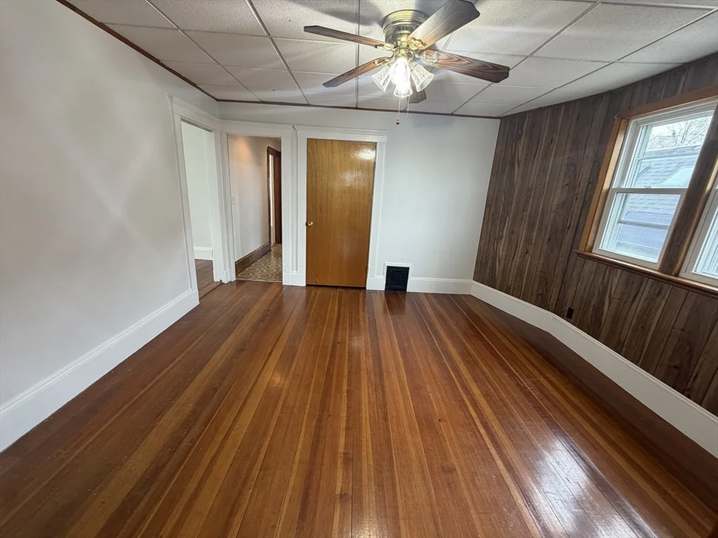1114 Bennington St, East Boston