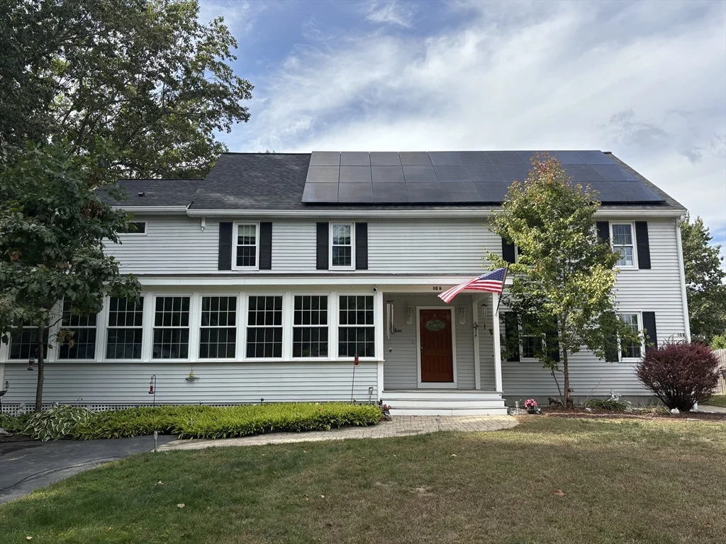 10 Wilson Dr, Westminster
