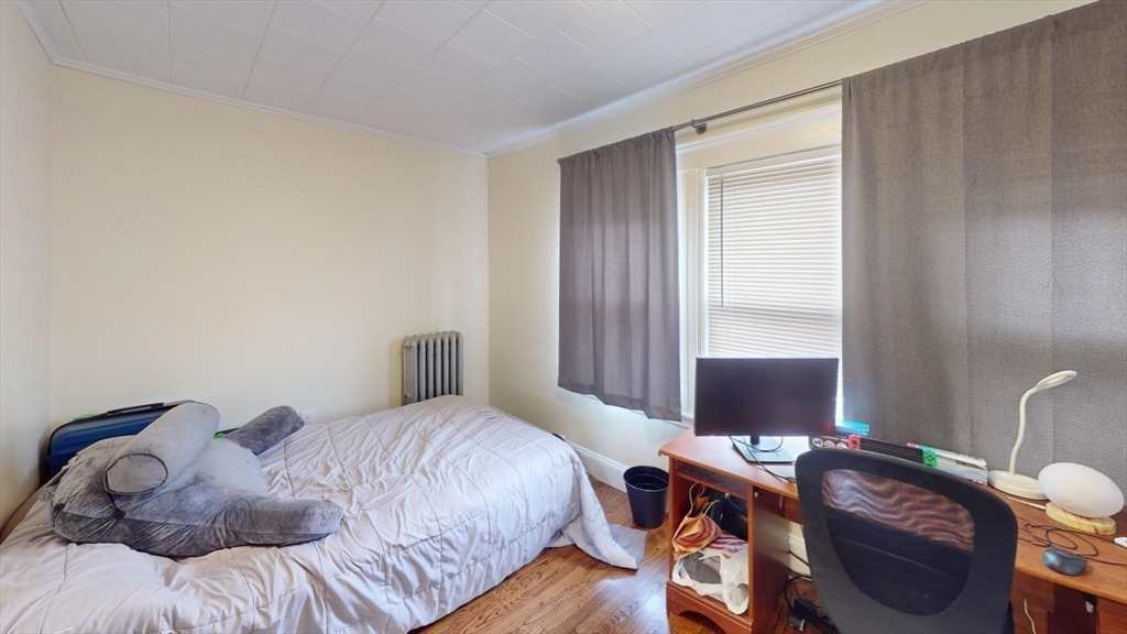 117 Burget Ave, Tufts University