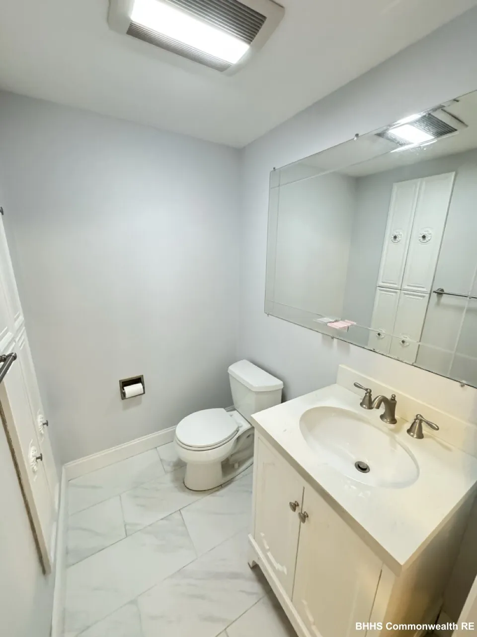 214 Commonwealth Ave, Chestnut Hill