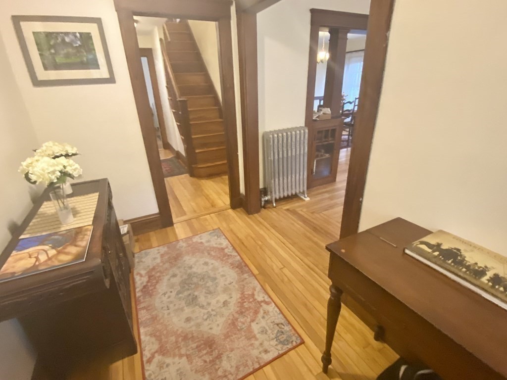 911 Broadway, Davis Square