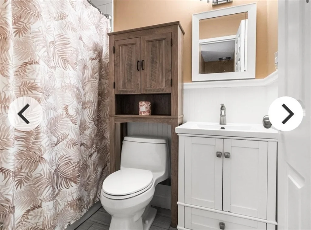 2 Janet Rd, South Easton