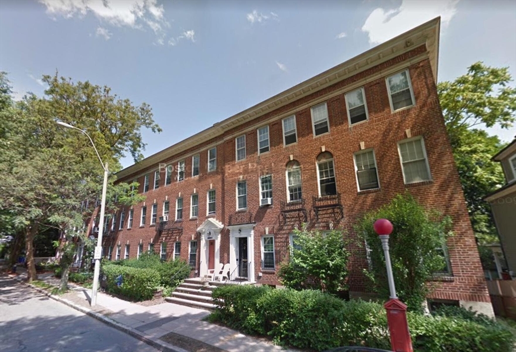 120 University Rd, Brookline